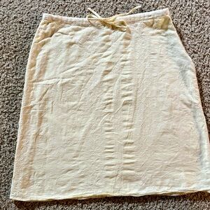 Vintage Tommy Hilfiger yellow embroidered mid length skirt